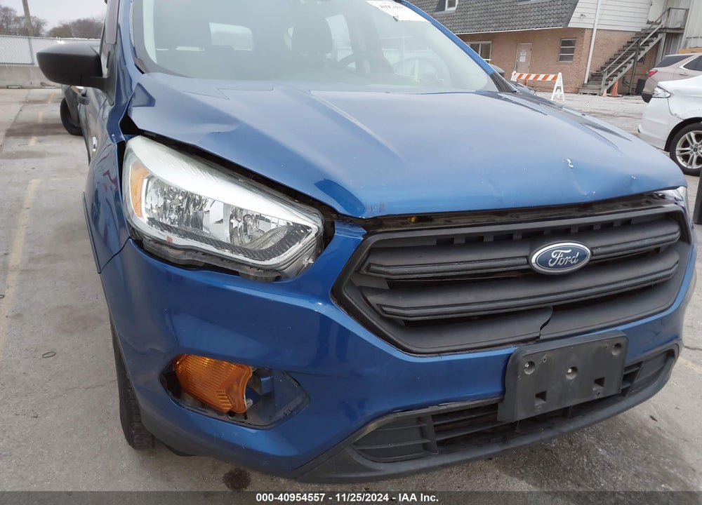 2017 FORD ESCAPE S VIN: 1FMCU0F73HUC37510