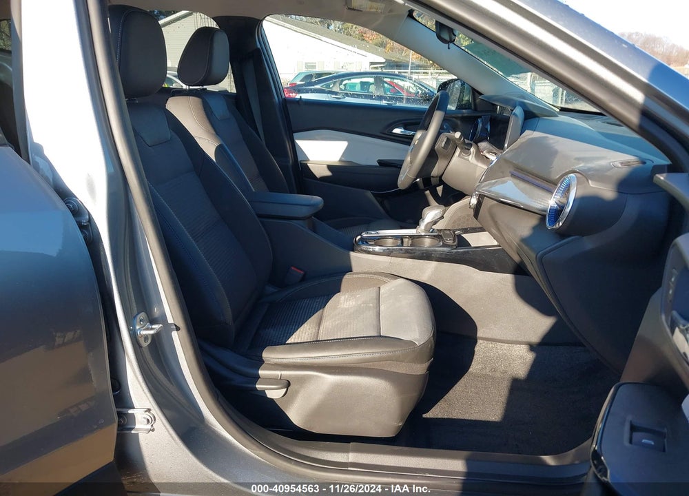 2024 CHEVROLET TRAX FWD LT VIN: KL77LHE26RC157930