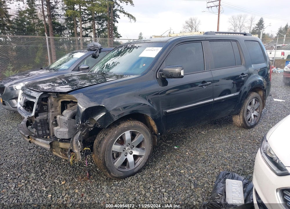 2012 HONDA PILOT TOURING VIN: 5FNYF4H94CB065631