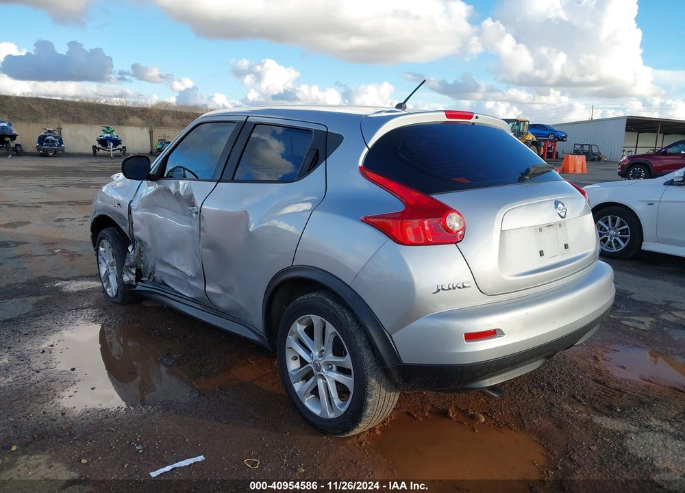 2014 NISSAN JUKE S VIN: JN8AF5MRXET355230