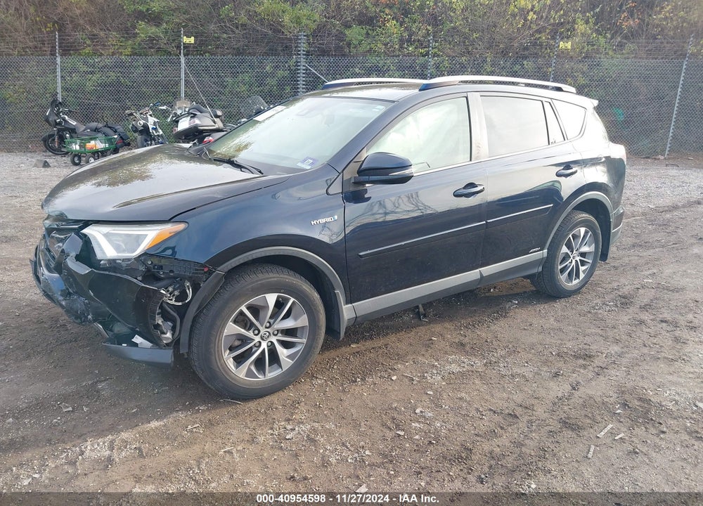 2017 TOYOTA RAV4 HV LE/XLE VIN: JTMRJREV9HD150058