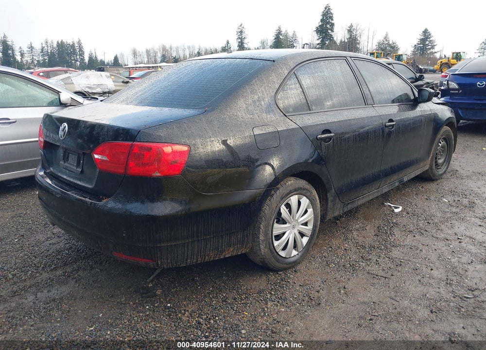 2014 VOLKSWAGEN JETTA 2.0L S VIN: 3VW2K7AJ7EM334949