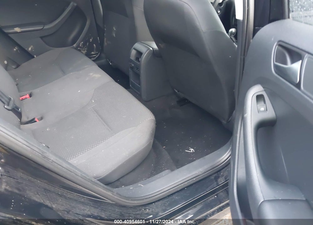 2014 VOLKSWAGEN JETTA 2.0L S VIN: 3VW2K7AJ7EM334949