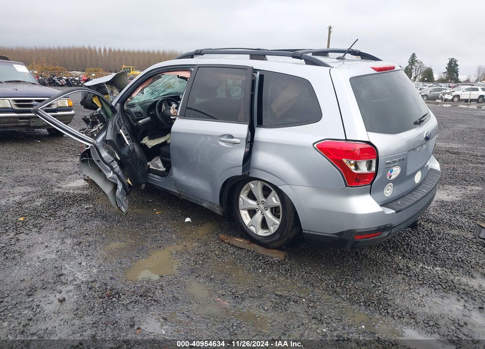 2015 SUBARU FORESTER 2.5I PREMIUM VIN: JF2SJADC8FH838241