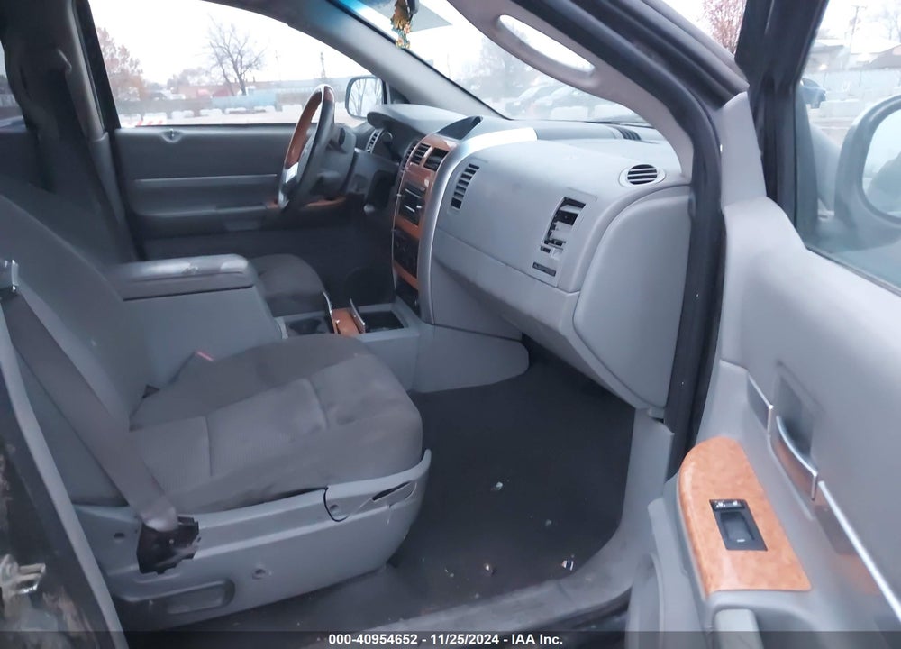 2007 CHRYSLER ASPEN LIMITED VIN: 1A8HX58217F511198
