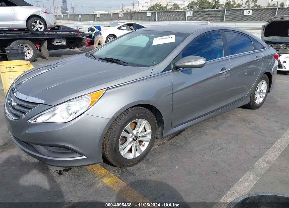 2014 HYUNDAI SONATA GLS VIN: 5NPEB4AC0EH936890