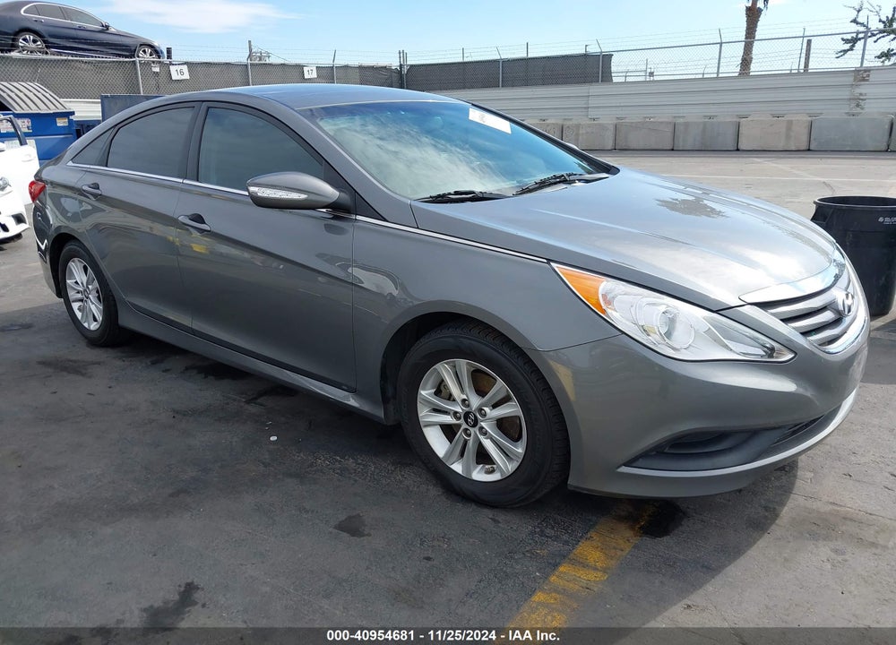 2014 HYUNDAI SONATA GLS VIN: 5NPEB4AC0EH936890