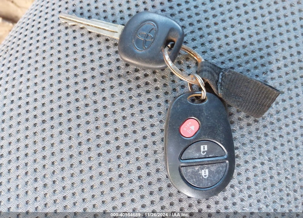 2014 TOYOTA TACOMA DOUBLE CAB VIN: 3TMLU4EN6EM146713