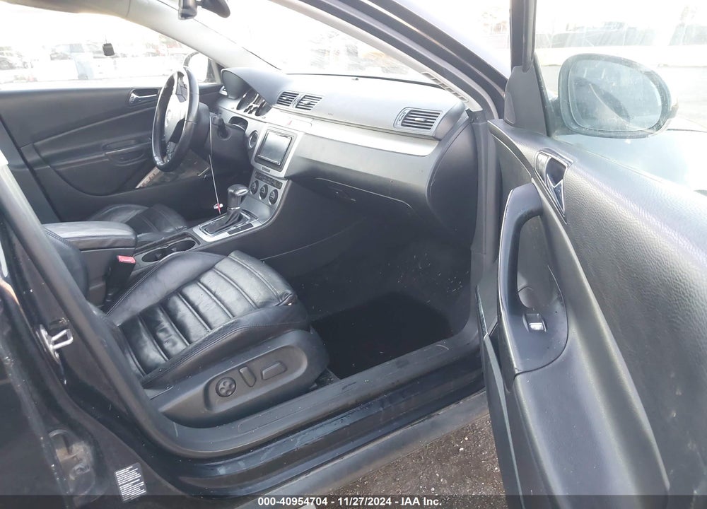 2006 VOLKSWAGEN PASSAT VIN: WVWCU73C56E096316