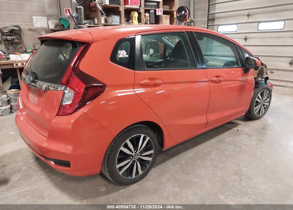 2018 HONDA FIT EX VIN: 3HGGK5H82JM711876