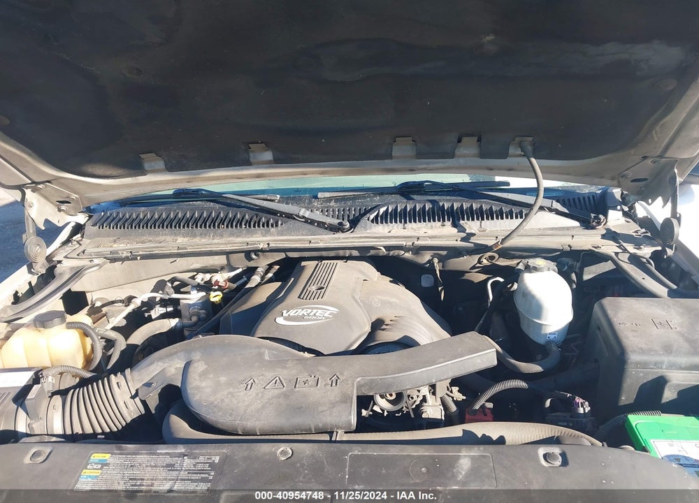 2005 GMC YUKON DENALI VIN: 1GKEK63U65J217754