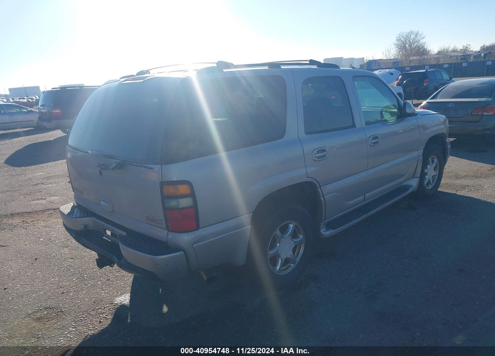 2005 GMC YUKON DENALI VIN: 1GKEK63U65J217754