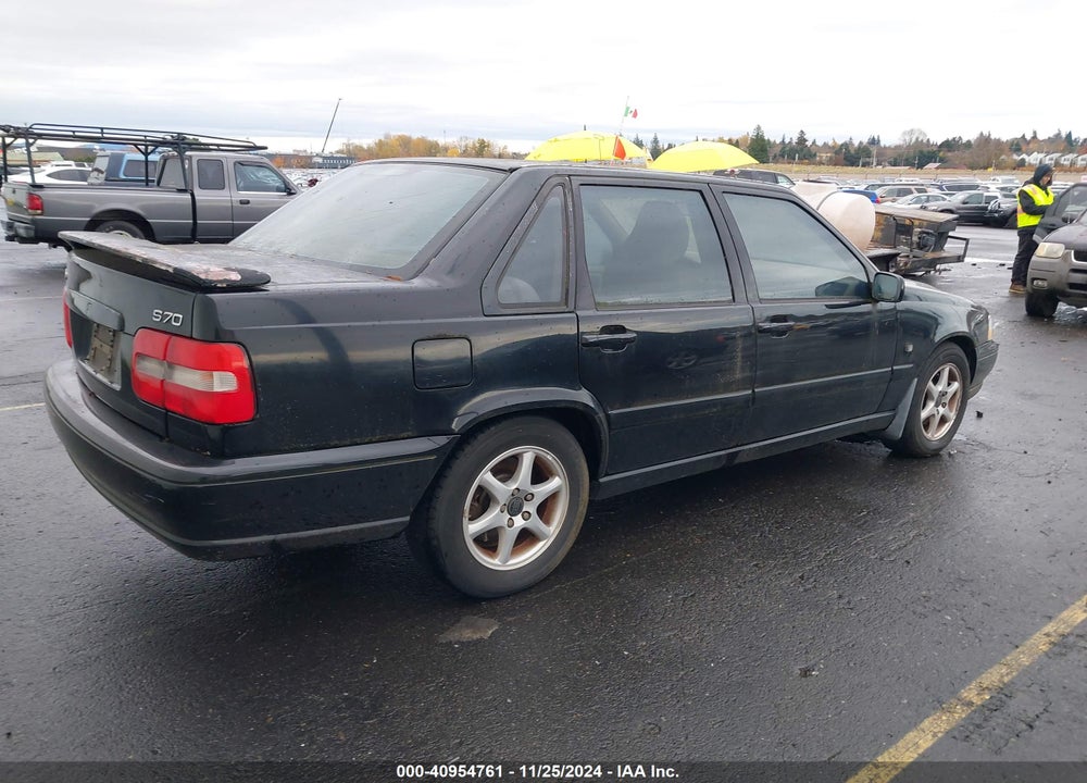 1999 VOLVO S70 VIN: YV1LS55A9X2621266