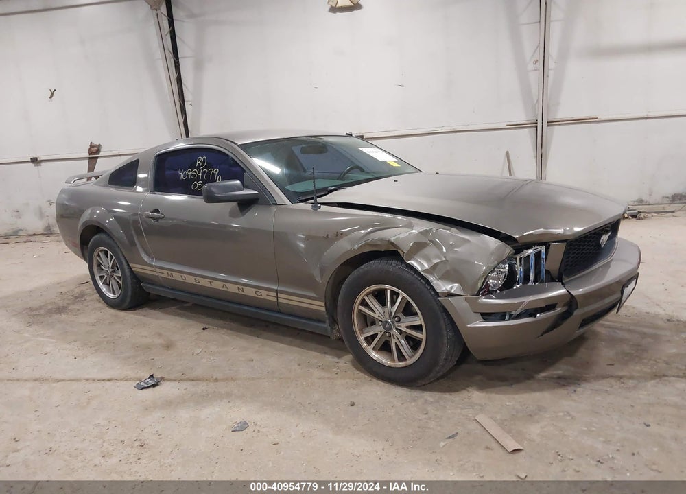 2005 FORD MUSTANG V6 DELUXE/V6 PREMIUM VIN: 1ZVFT80N055238207