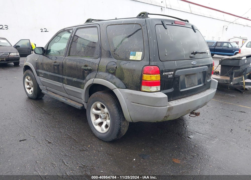 2001 FORD ESCAPE XLT VIN: 1FMYU04171KE84261