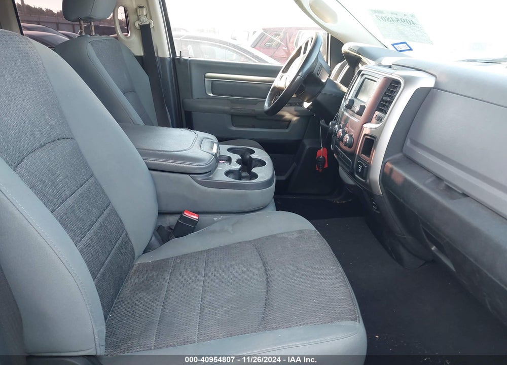 2015 RAM 1500 BIG HORN VIN: 1C6RR6GT2FS638495