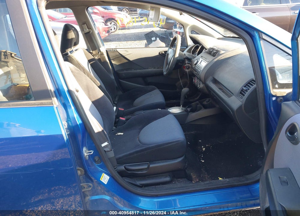 2008 HONDA FIT VIN: JHMGD38408S029458