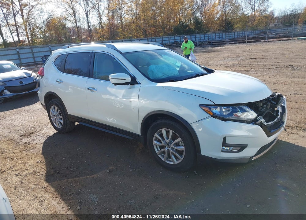 2018 NISSAN ROGUE SV VIN: 5N1AT2MT7JC832698