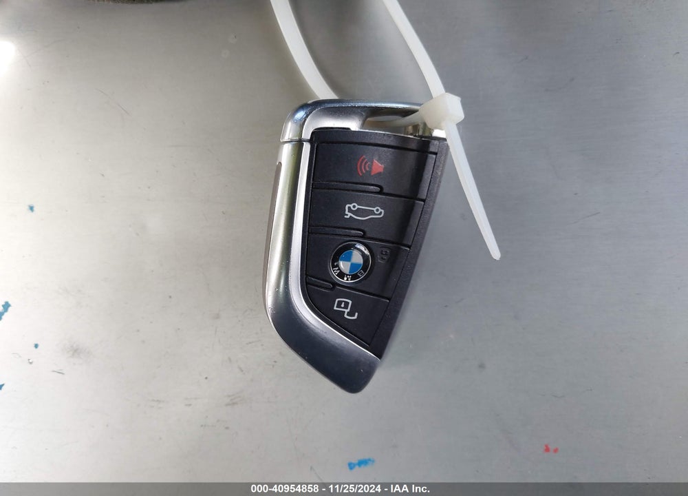 2020 BMW 330I VIN: 3MW5R1J09L8B10245