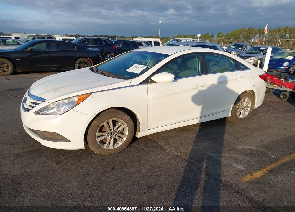 2014 HYUNDAI SONATA GLS VIN: 5NPEB4AC9EH857007