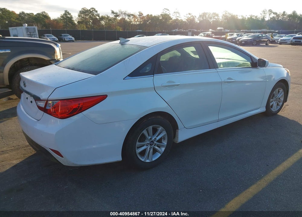 2014 HYUNDAI SONATA GLS VIN: 5NPEB4AC9EH857007