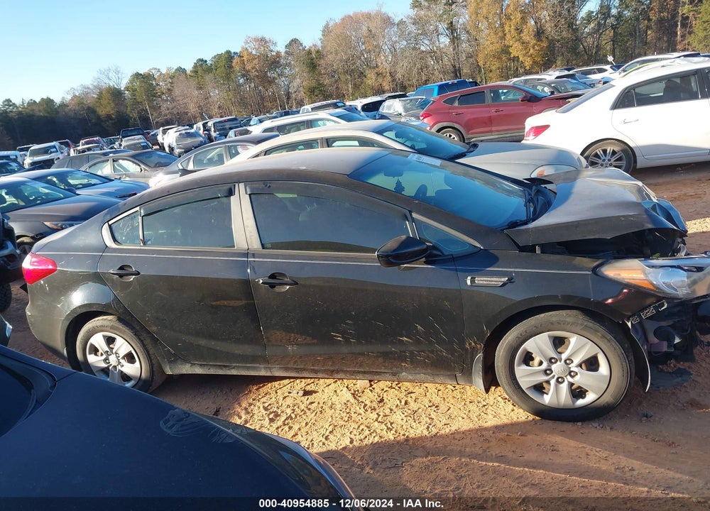 2015 KIA FORTE VIN: KNAFK4A65F5408890