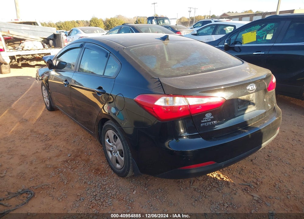2015 KIA FORTE VIN: KNAFK4A65F5408890