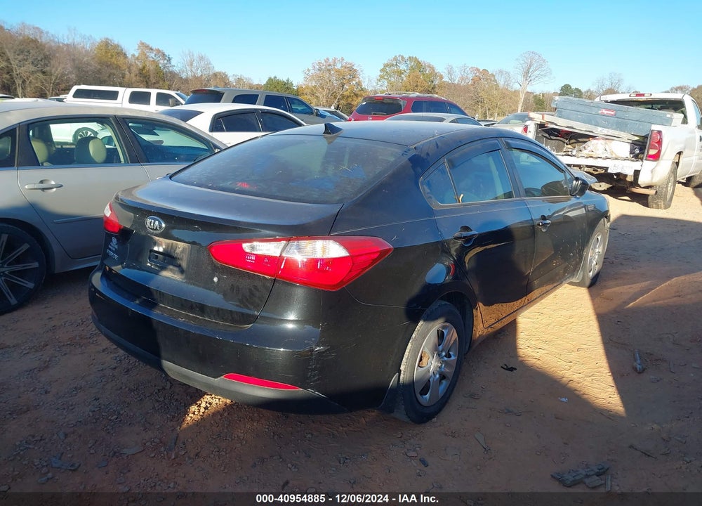 2015 KIA FORTE VIN: KNAFK4A65F5408890