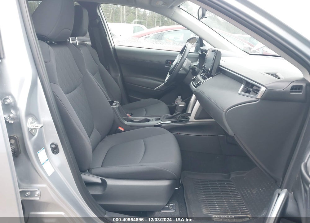 2022 TOYOTA COROLLA CROSS LE VIN: 7MUBAABG9NV022353