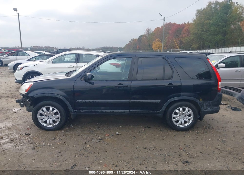 2005 HONDA CR-V VIN: SHSRD78845U303122