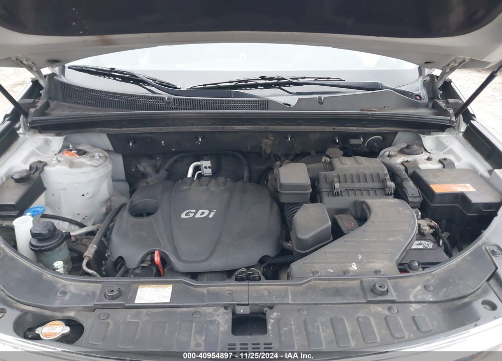 2012 KIA SORENTO LX VIN: 5XYKTDA67CG224911