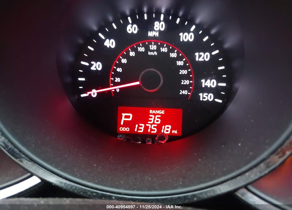 2012 KIA SORENTO LX VIN: 5XYKTDA67CG224911