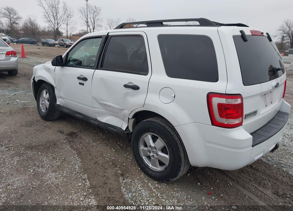 2009 FORD ESCAPE XLT VIN: 1FMCU93G39KC84851