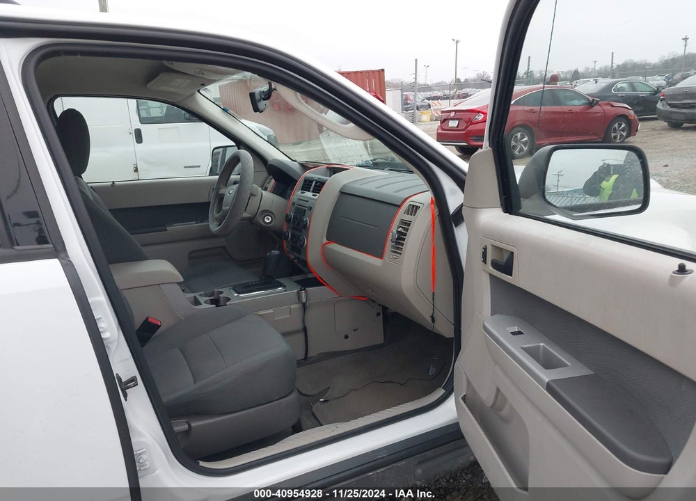 2009 FORD ESCAPE XLT VIN: 1FMCU93G39KC84851