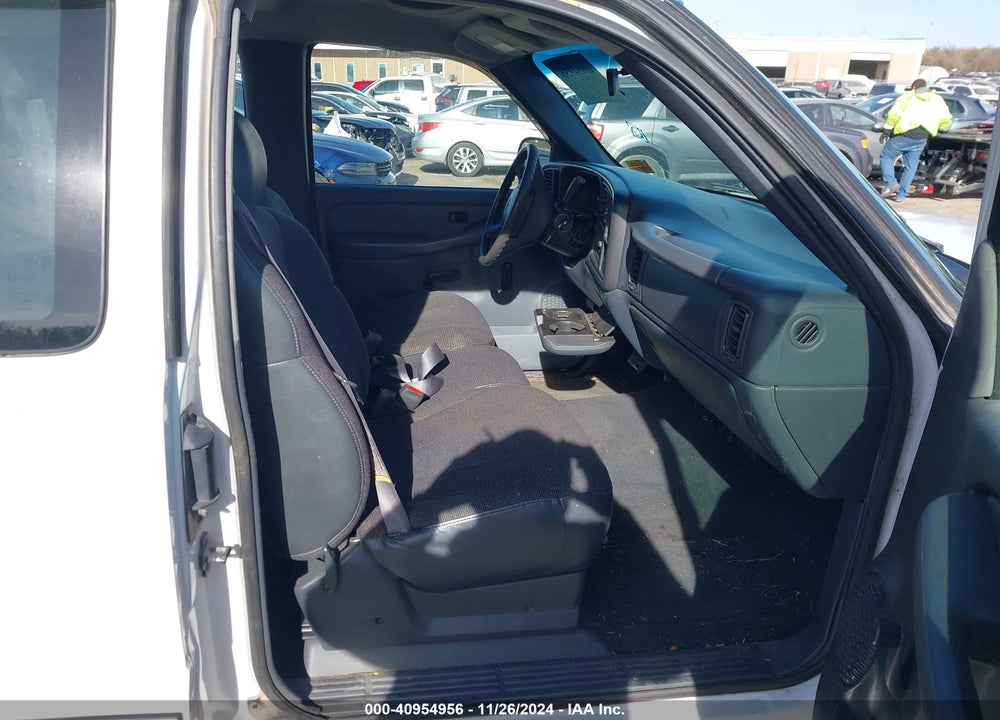 1999 CHEVROLET SILVERADO 1500 VIN: 1GCEC19W5XZ192449