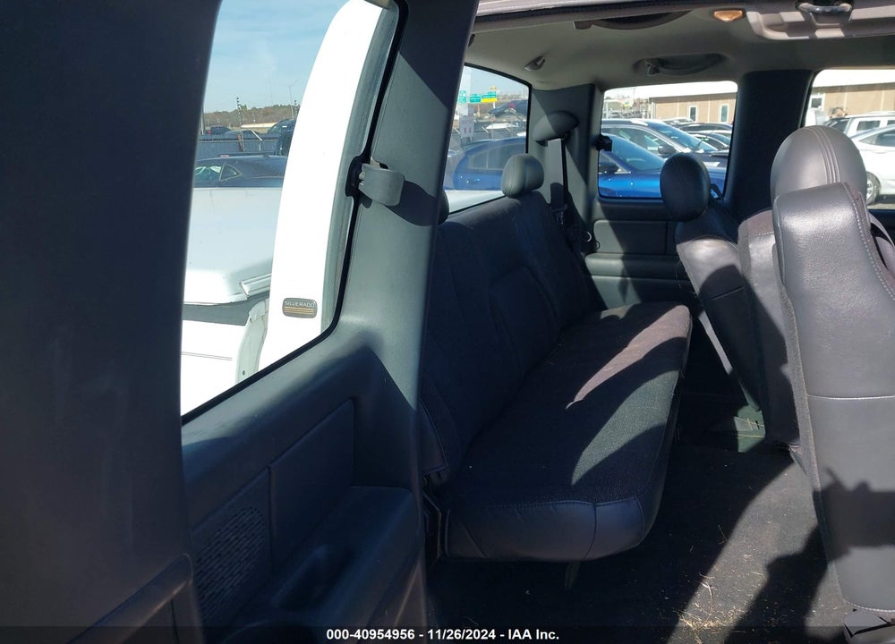 1999 CHEVROLET SILVERADO 1500 VIN: 1GCEC19W5XZ192449