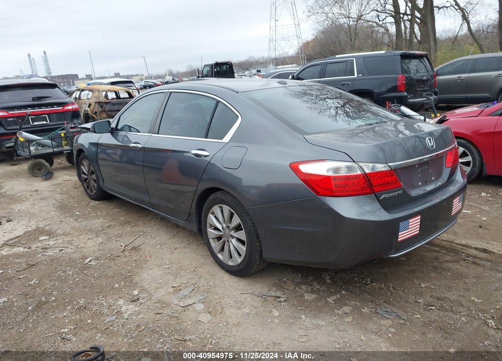 2013 HONDA ACCORD EX-L VIN: 1HGCR2F83DA114930