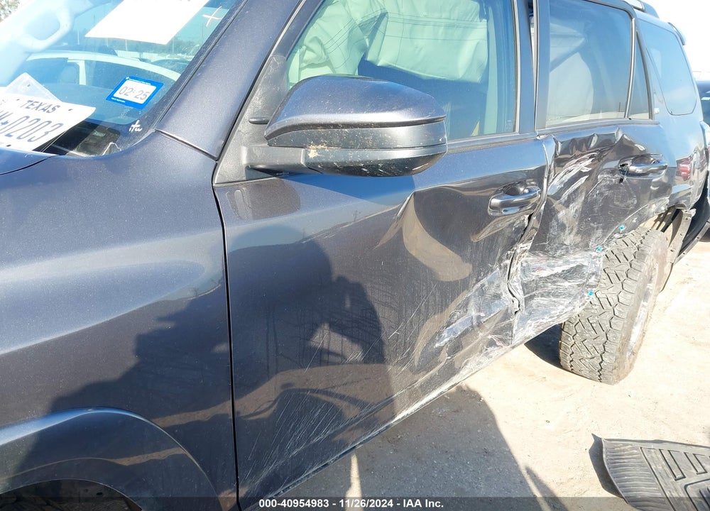 2021 TOYOTA 4RUNNER SR5 VIN: JTEMU5JR9M5866655
