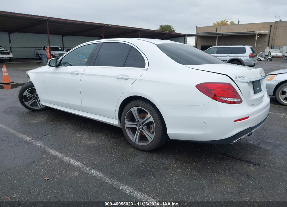2017 MERCEDES-BENZ E 300 VIN: WDDZF4JB6HA243983