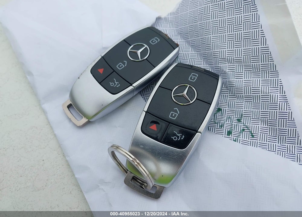 2017 MERCEDES-BENZ E 300 VIN: WDDZF4JB6HA243983
