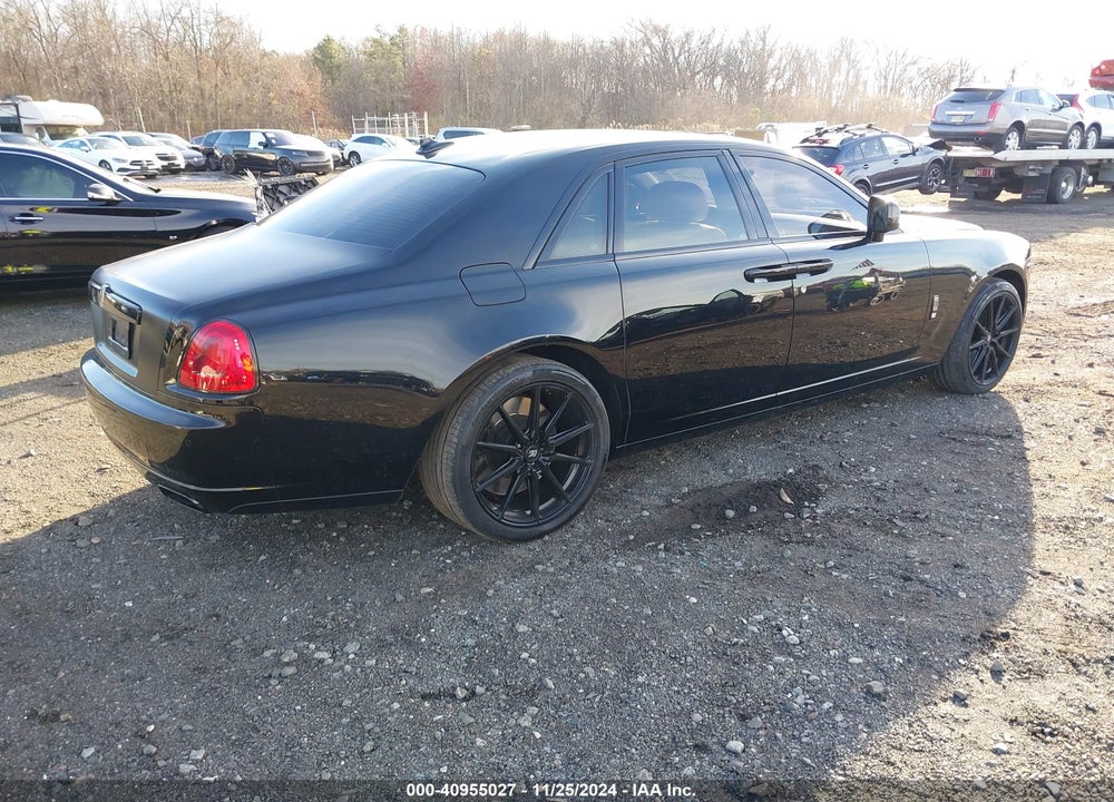 2010 ROLLS-ROYCE GHOST VIN: SCA664S55AUX48642