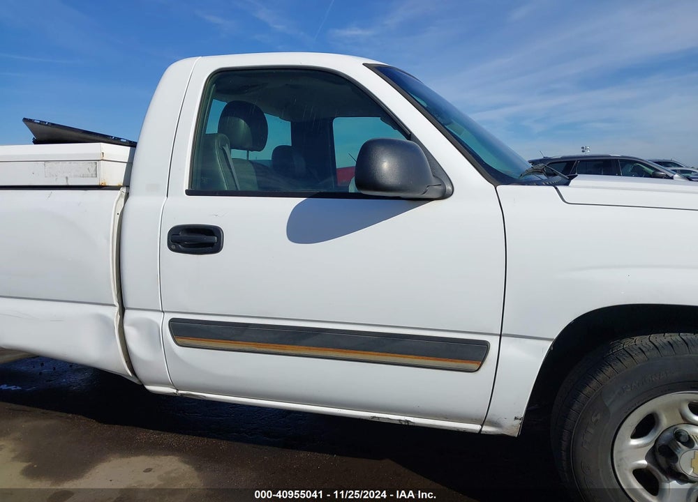 2004 CHEVROLET SILVERADO 1500 VIN: 1GCEC14V94E401693