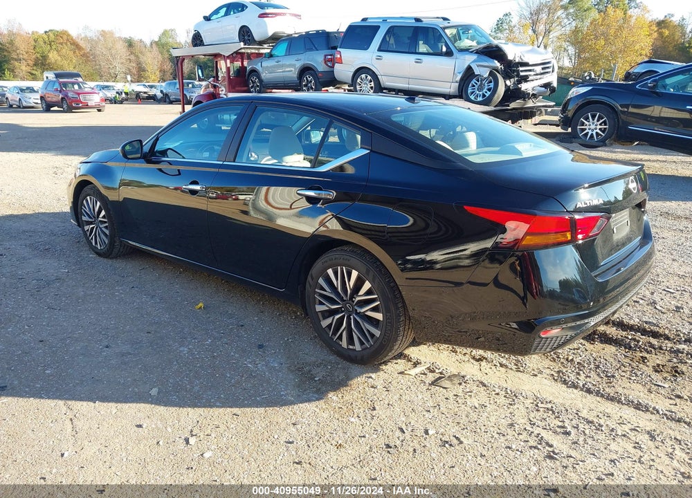 2025 NISSAN ALTIMA SV FWD VIN: 1N4BL4DV4SN306773