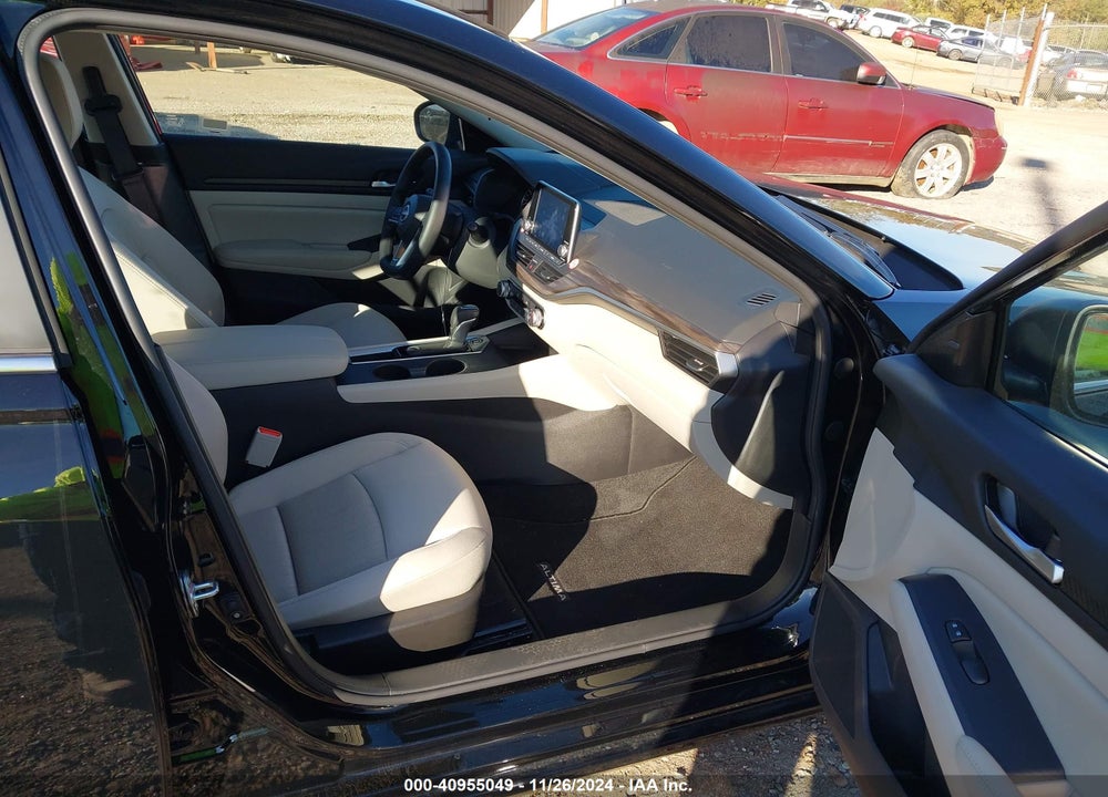 2025 NISSAN ALTIMA SV FWD VIN: 1N4BL4DV4SN306773