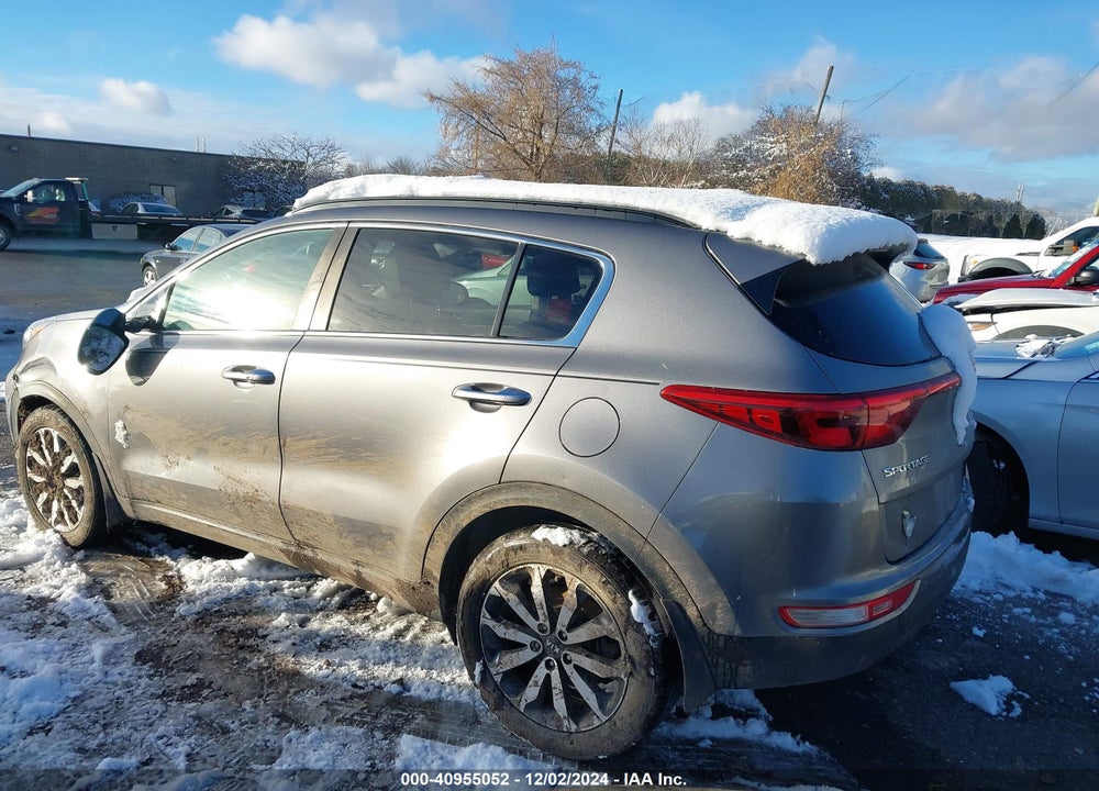 2018 KIA SPORTAGE EX VIN: KNDPNCAC6J7432806