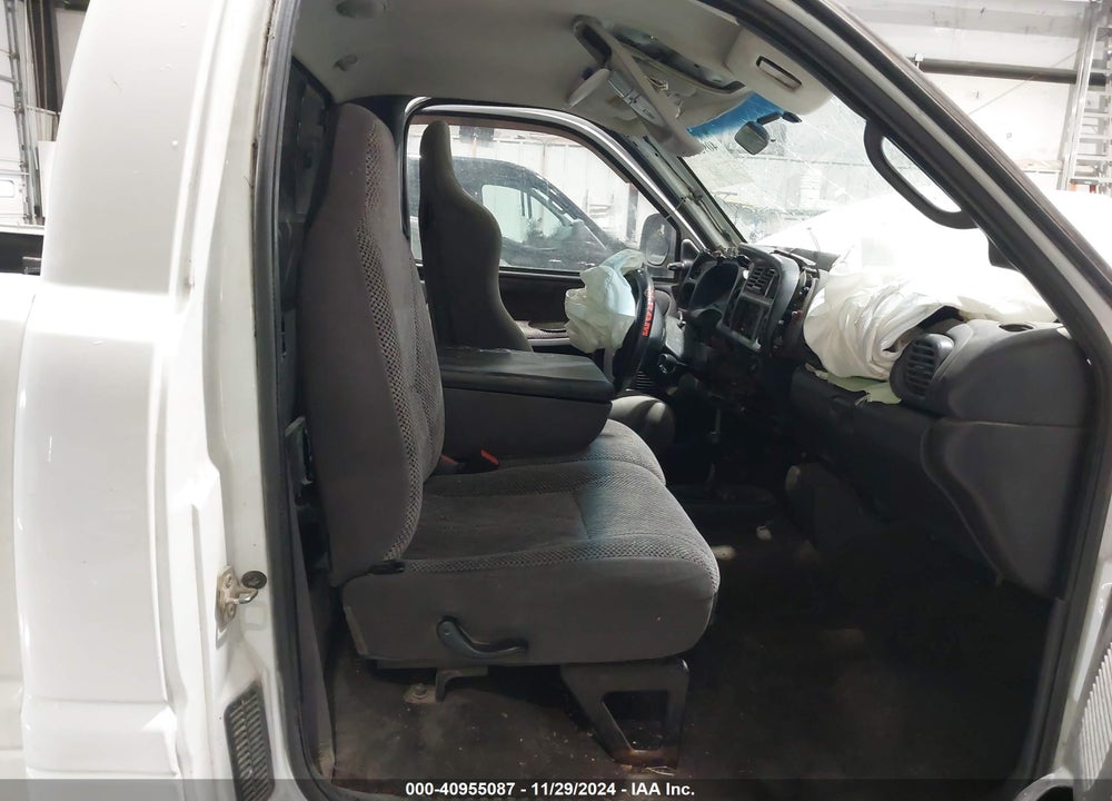 2001 DODGE RAM 1500 VIN: 1B7HF16Z51S660358