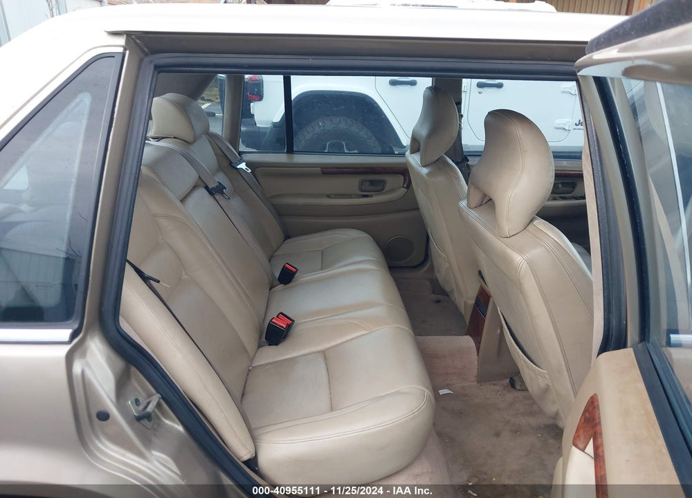 1995 VOLVO 960 VIN: YV1KS9618S1071476