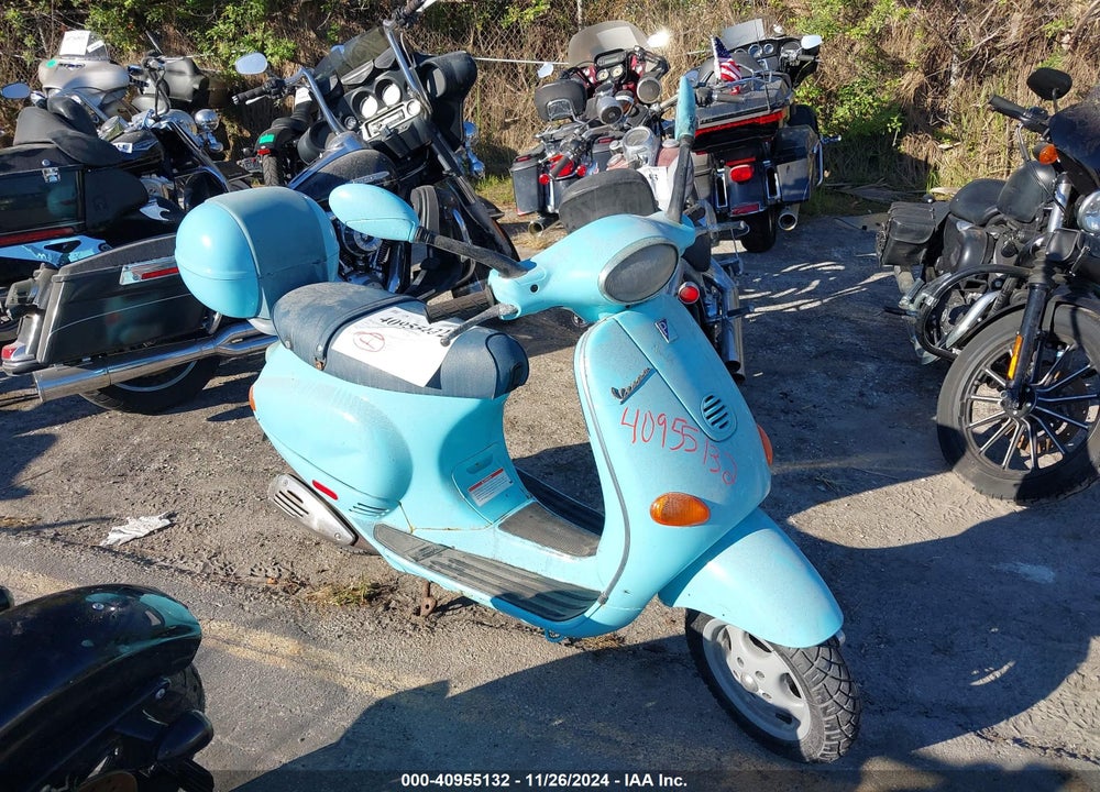 2003 VESPA C161C VIN: ZAPC161A335002058