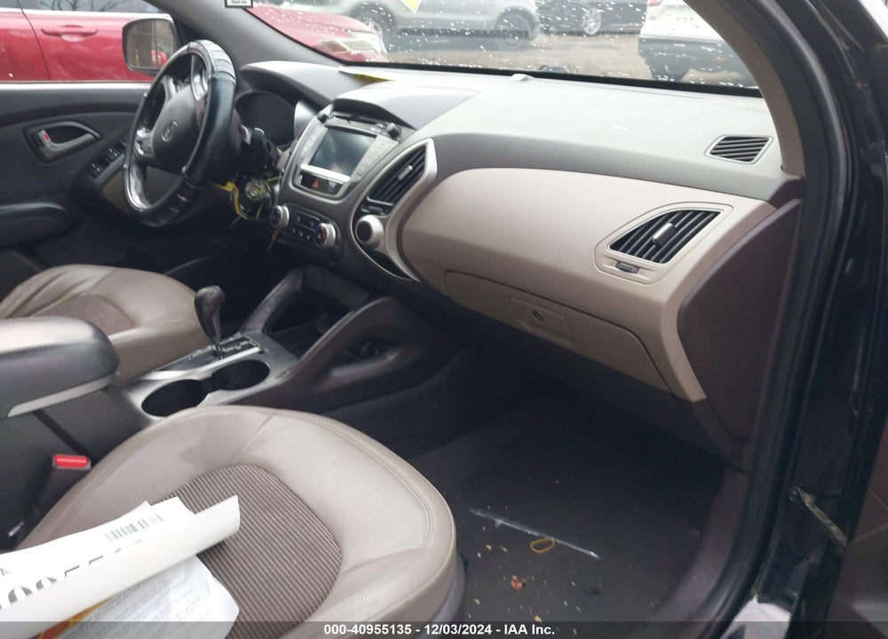 2011 HYUNDAI TUCSON GLS VIN: KM8JU3ACXBU143290