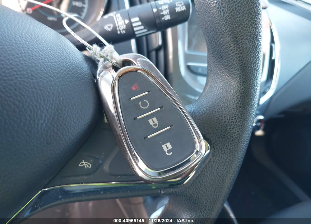 2018 CHEVROLET CRUZE VIN: 3G1BE6SM4JS594642